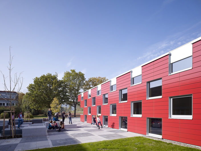 Kantine Gesamtschule Salmtal, Deutschland || Guido Erbring, Architekturfotograf und Drohnenfotograf, Köln Deutschland || Architekturfotografie || Architectural Photography || Drohnenfotografie || Drone Photography