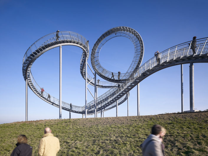 Tiger & Turtle Magic Mountain, Duisburg von Guido Erbring || Architekturfotograf und Drohnenfotograf mit Basis in Köln, Deutschland || Architectural Photography || Portfolio of the german Architectural Photographer Cologne Germany.