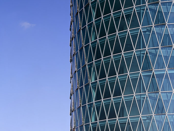 Westhafen Tower, Frankfurt am Main || Guido Erbring, Architekturfotograf und Drohnenfotograf, Köln Deutschland || Architekturfotografie || Architectural Photography || Drohnenfotografie || Drone Photography