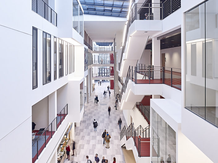 Frankfurt School of Finance and Management, Frankfurt am Main, Germany || Guido Erbring, Architekturfotograf und Drohnenfotograf, Köln