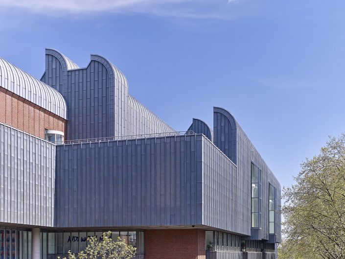 Philharmonie Köln, Aussenaufnahmen des Konzerthaus in Köln Deutschland || Guido Erbring, Architekturfotograf und Drohnenfotograf, Köln